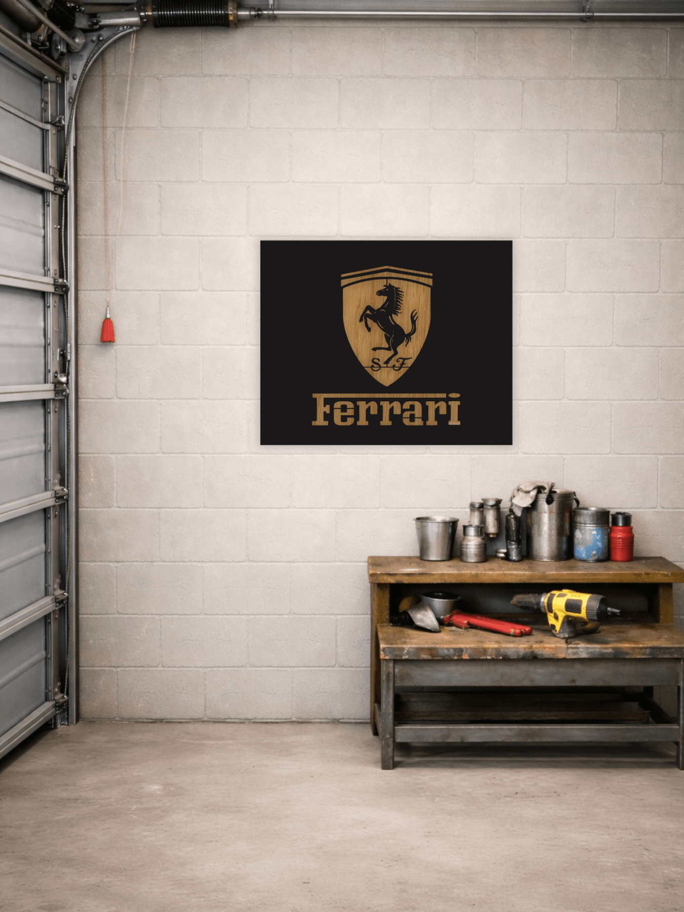 Ferrari Лого Декоративно Пано - Deco Cut | Луксозен Метален Декор